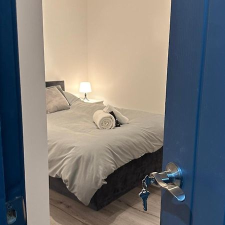 Modern 2 Bed Near Turf Moor Football Stadium, Parks, Canal And Lake Burnley Exterior foto