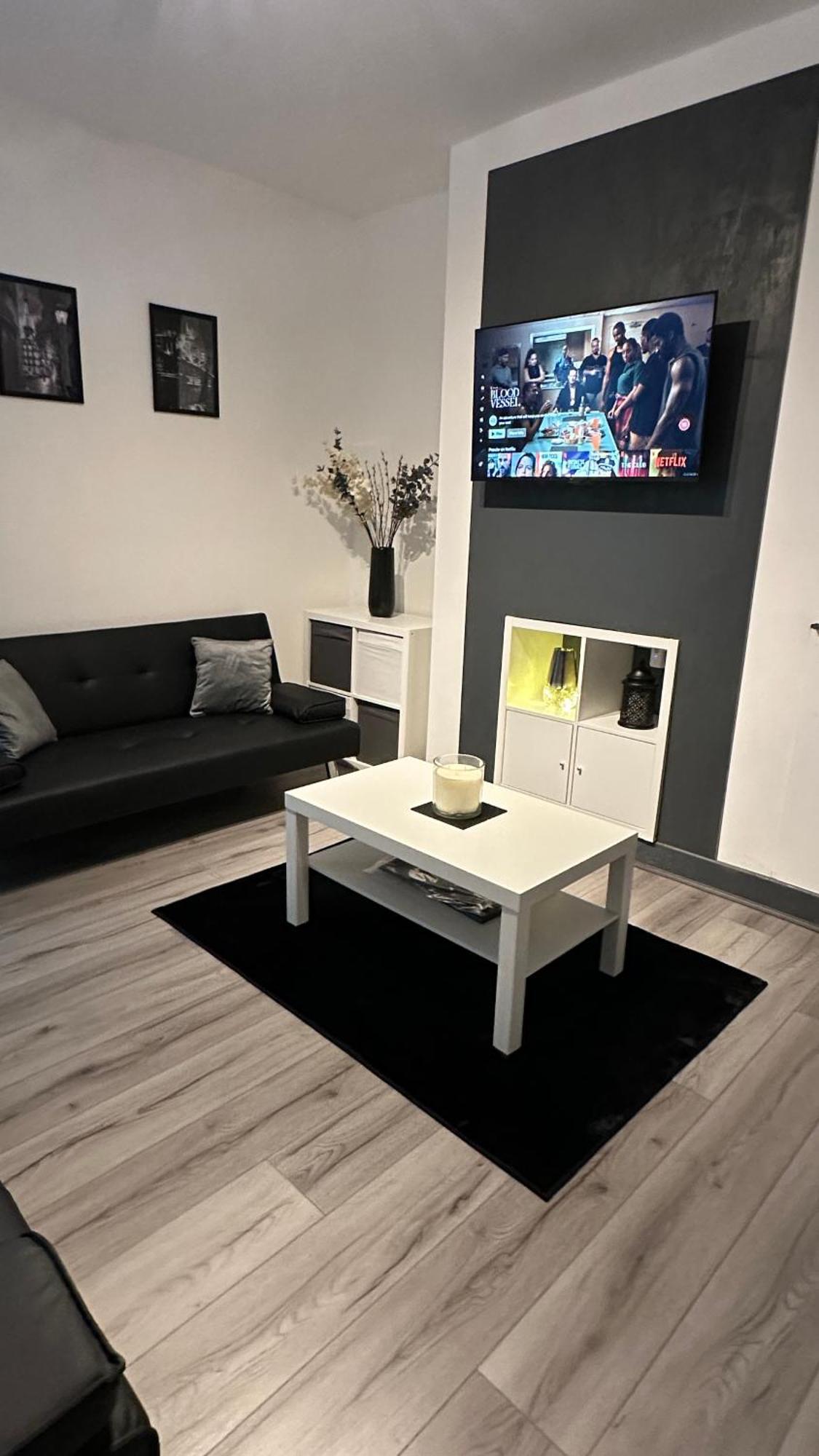Modern 2 Bed Near Turf Moor Football Stadium, Parks, Canal And Lake Burnley Exterior foto